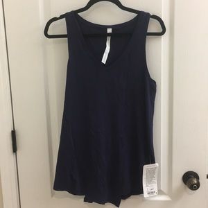 Lululemon knot a problem tank top shirt size 4
